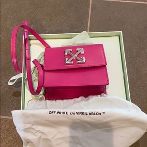 Raspberry Off-White crossbody Purse